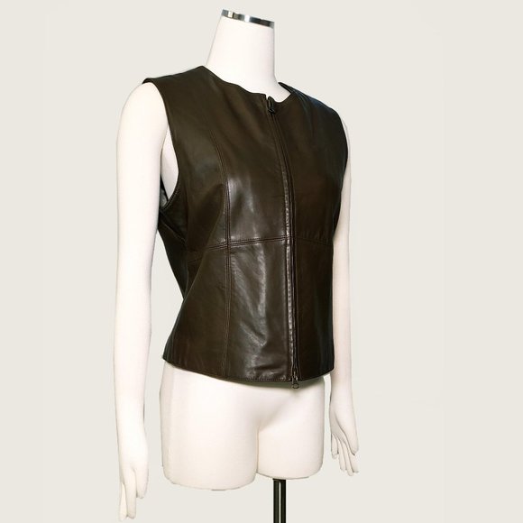 Tail Leather Vest - Picture 3 of 8